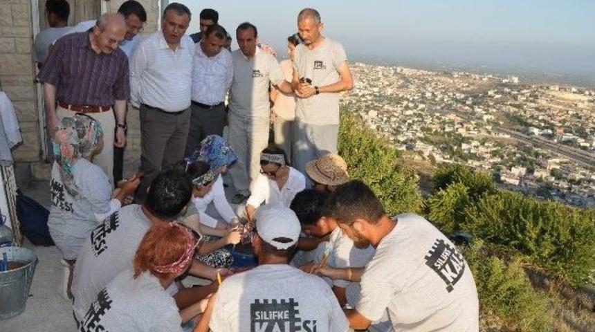 Vali Yardımcısı Kurt Silifke Kalesini Gezdi