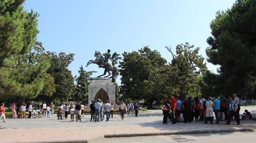 Samsun&rsquo;a Turist Akını Devam Ediyor
