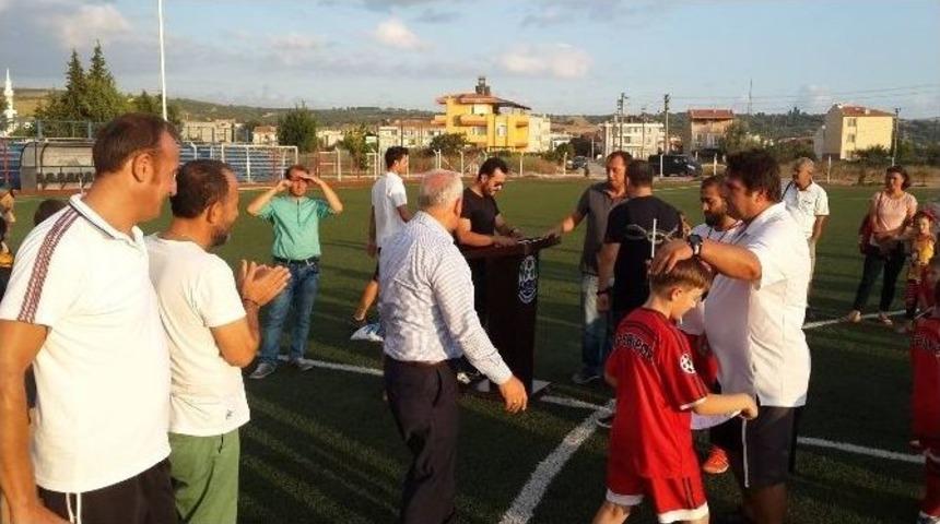Futbol Yaz Okulu &Ouml;ğrencileri Sertifikalarını Aldı
