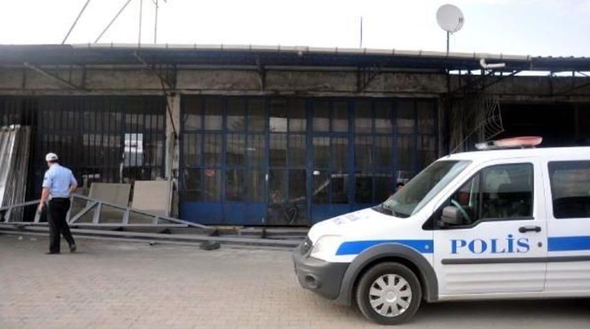 Kaynak Yaparken Elektrik Akımına Kapılarak Can Verdi