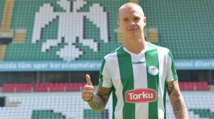 Torku Konyaspor'a Holmen'den Imza