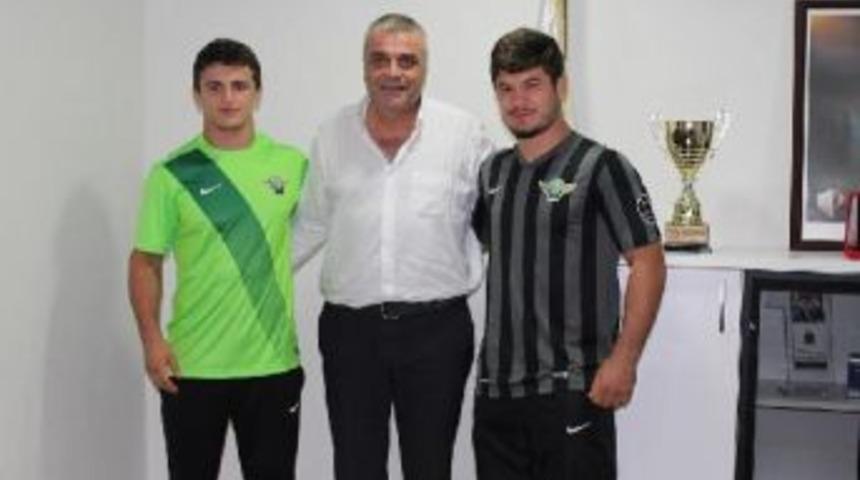Akhisar Belediyespor'dan Şampiyon G&uuml;reş&ccedil;ilere Forma