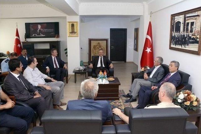 Afyonkarahisar Valisi Hakan Yusuf G&uuml;ner Dinar&rsquo;da 1