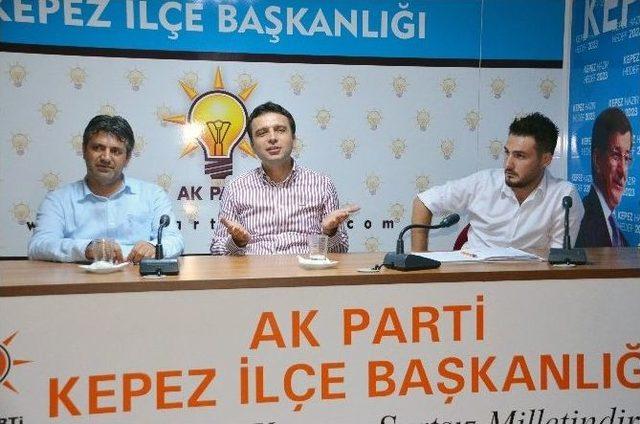 Ak Partili Köse, Mahalle Başkanları Ve Gençlerle Buluştu