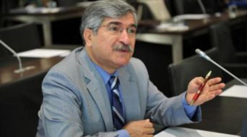 Chp'li Sağlar: T&uuml;rkiye Sallanıyor