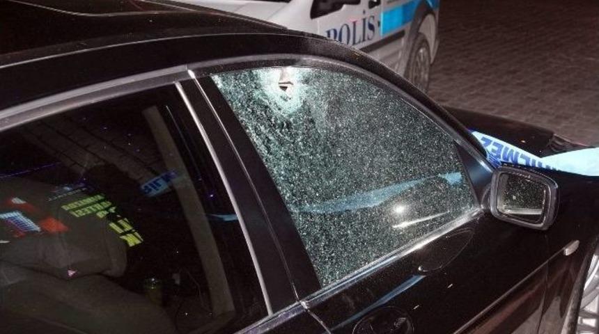 Disko &Ouml;n&uuml;nde Yaylım Ateşi: D&ouml;rt Yaralı