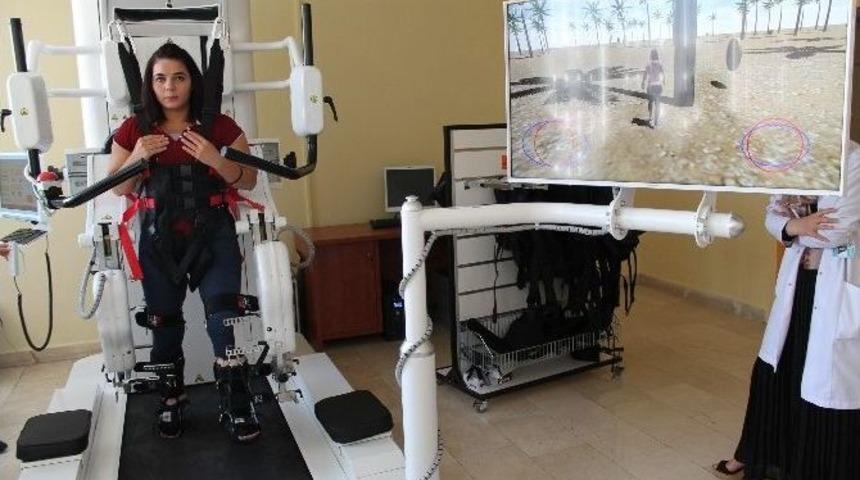 Robotik Y&uuml;r&uuml;me Cihazı Hastalara Umut Oluyor