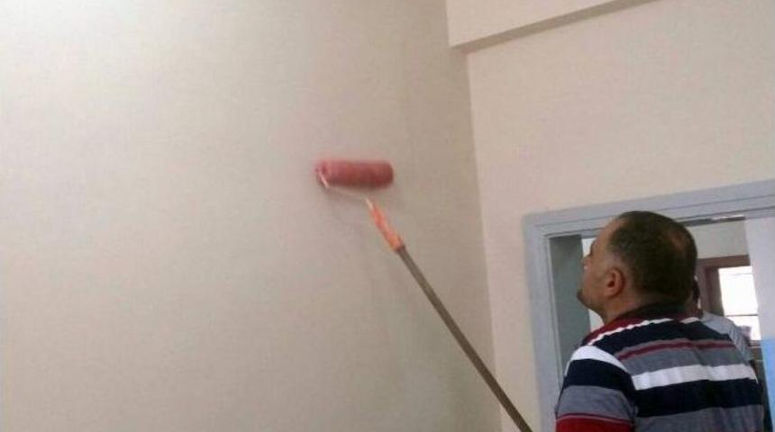 Okul Y&ouml;neticilerinden &Ouml;rnek Davranış