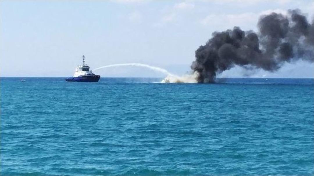 Kuşadası&rsquo;nda Yat Yangını