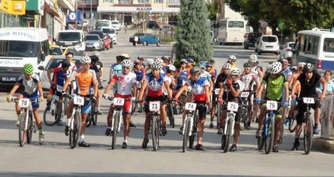 Yozgat&rsquo;ta 1. Uluslararası Dağ Bisikleti Yarışması D&uuml;zenlendi