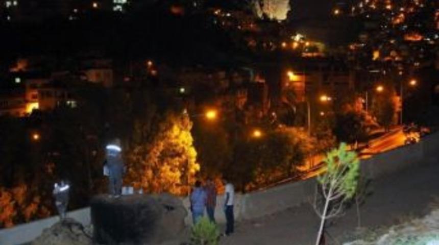 İzmir&rsquo;de Polisin Dikkati Faciayı &Ouml;nledi