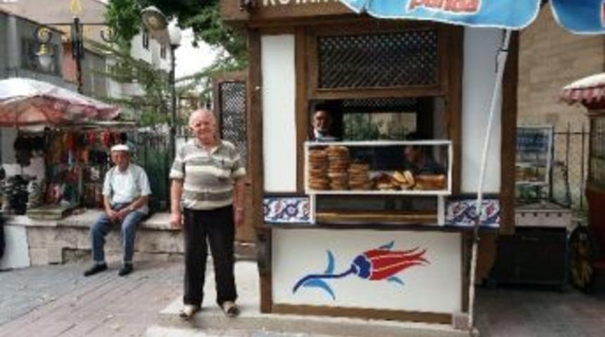 Başkan Kamil Sara&ccedil;oğlu&rsquo;na B&uuml;fe Teşekk&uuml;r&uuml;