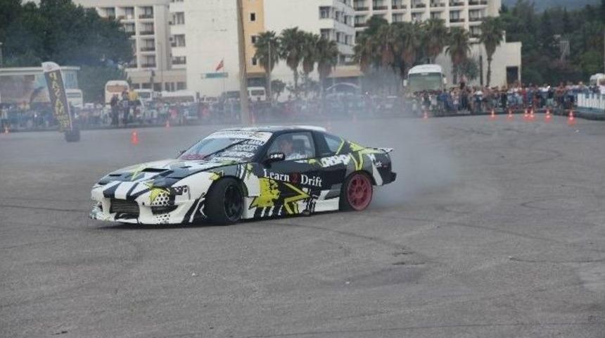 Modifiyeli Ara&ccedil; Tutkunları Kemer&rsquo;de Buluştu