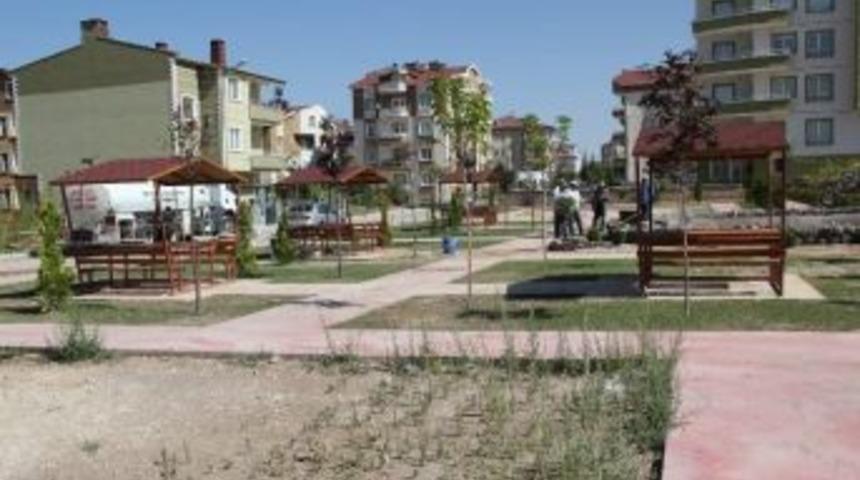 G&uuml;zelyurt Mahallesi&rsquo;bir Park Daha Kazanıyor