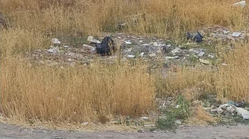 Araziye Bırakılan Kadın &Ccedil;antaları F&uuml;nye İle Patlatıldı