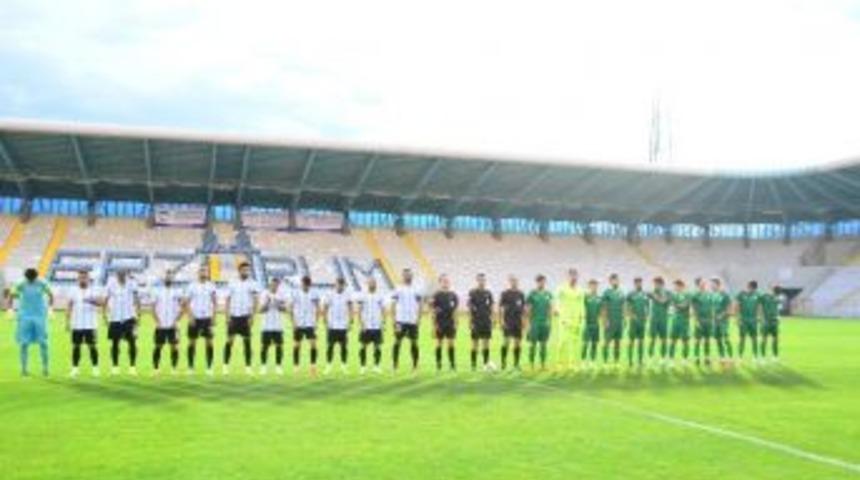 Kazım Karabekir Stadı&rsquo;na Tam Not
