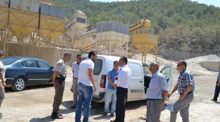 Bozyazı&rsquo;nın G&ouml;zce Ve G&ouml;zs&uuml;zce Sakinleri Tozdan Kurtuluyor
