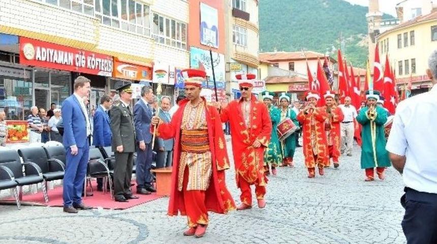 Akşehir Onur G&uuml;n&uuml;&rsquo;n&uuml; Kutladı