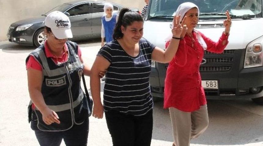 Elazığ&rsquo;da İzinsiz G&ouml;steride G&ouml;zaltına Alınan 16 Ş&uuml;pheli Adliyeye Sevk Edildi