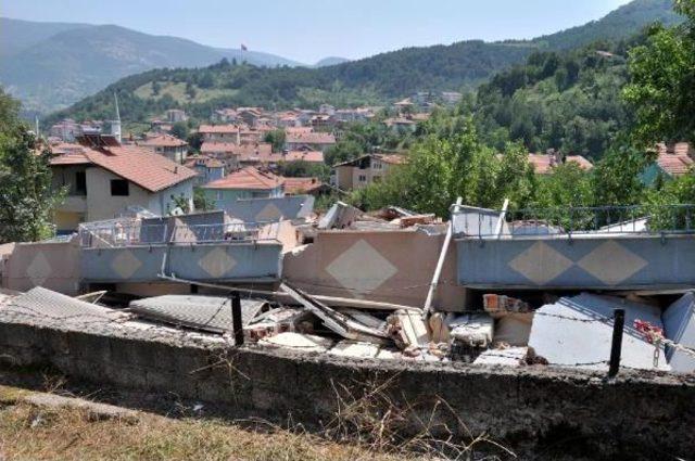 Devrek’Te Heyelan Durma Noktasına Geldi