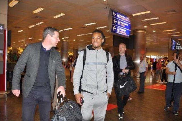 Jason Denayer Galatasaray Için İstanbul'da