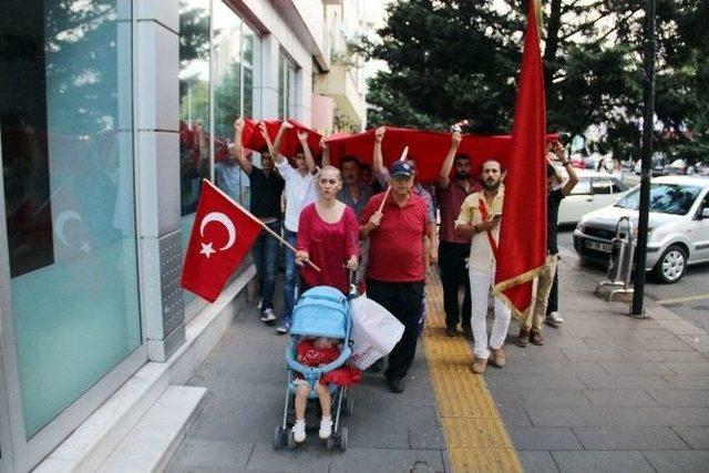 Gurbetçi Gençten Terör Yürüyüşüne Katılmayan Halka Tepki