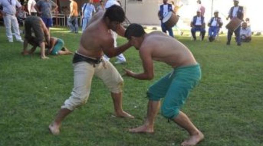 Anamur, Karakucak Pehlivanlarını Bekliyor
