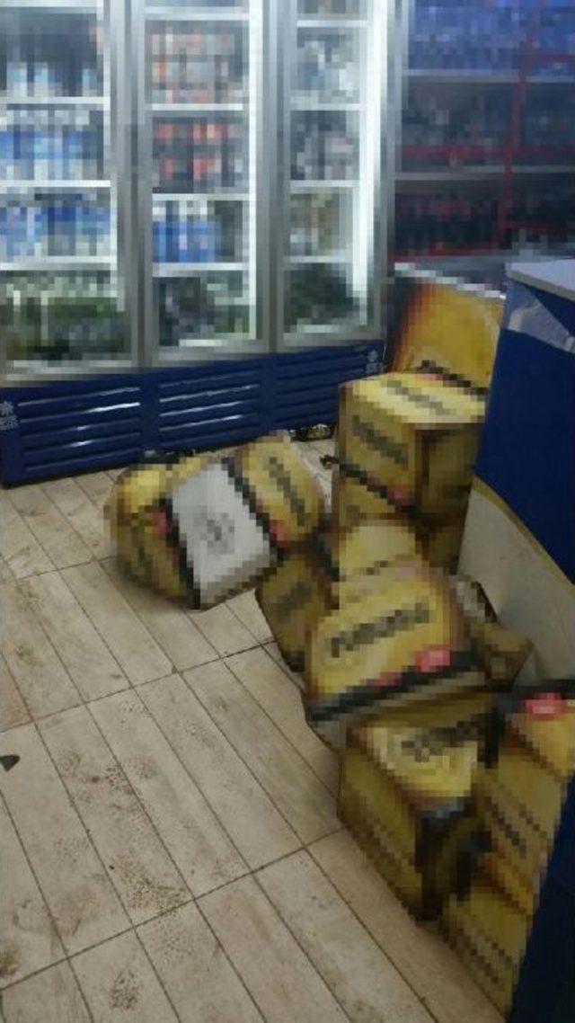 B&uuml;fe Işletmecisi, I&ccedil;ki Sattığı I&ccedil;in Polisin Kendisini D&ouml;vd&uuml;ğ&uuml;n&uuml; Ileri S&uuml;rd&uuml; 3