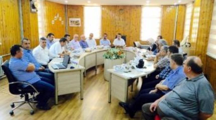 Her Pazartesi &Ouml;nce Toplantı Sonra Dua