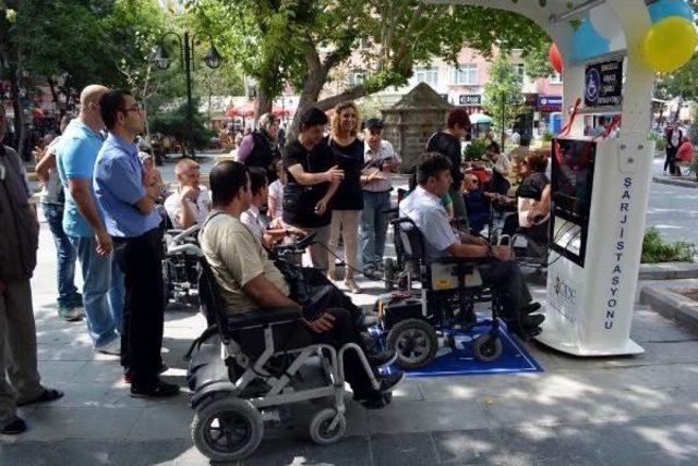 Engelli Araçlarına Şarj Istasyonu