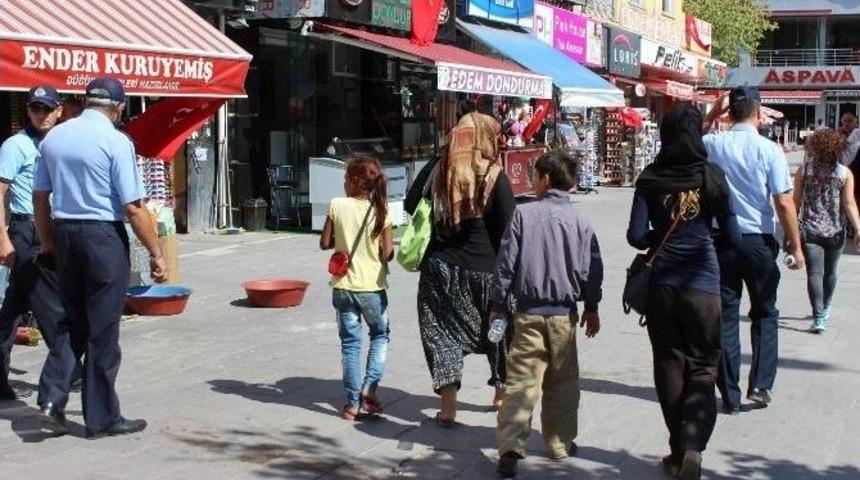 Zabıta Dilencilere Y&ouml;nelik &Ccedil;alışma Başlattı