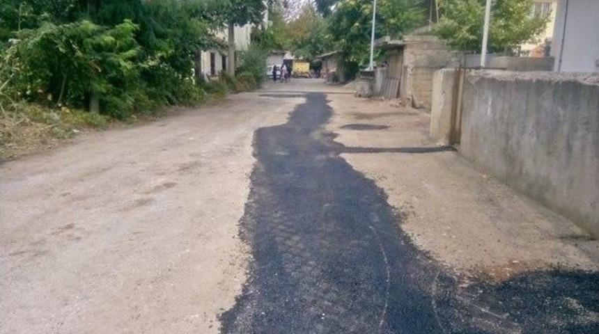 Asfalt Yama &Ccedil;alışmaları Devam Ediyor