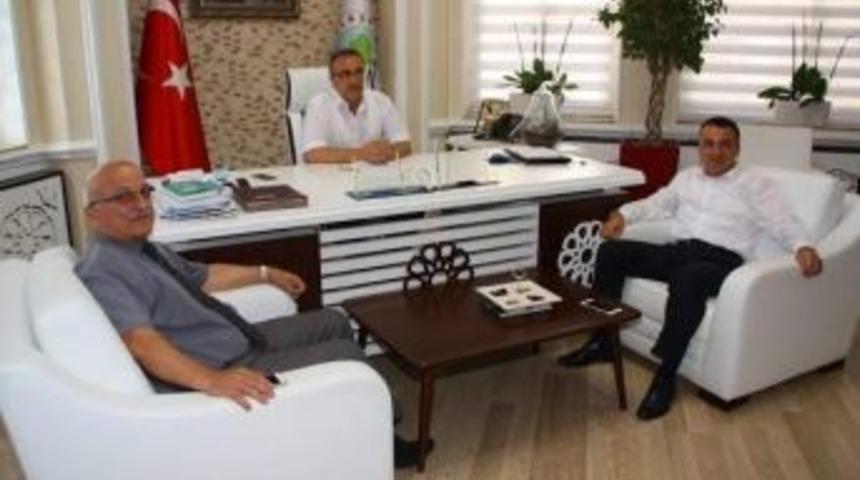 Kaymakam Bilgin&rsquo;den Başkan Kara&ccedil;oban&rsquo;a İade-i Ziyaret