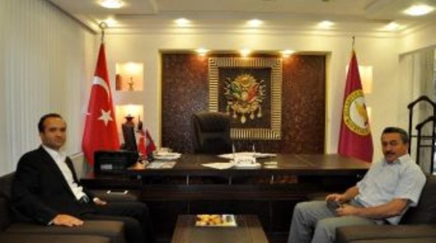 Başkan Tutal&rsquo;a Kaymakam &Ouml;zyiğit&rsquo;ten Ziyaret