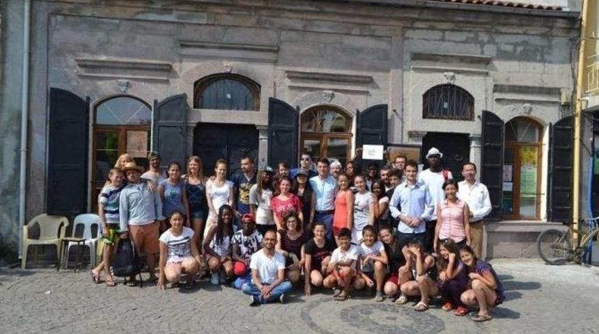 Yabancı &Ouml;ğrenciler Sındırgı&rsquo;yı Ziyaret Etti