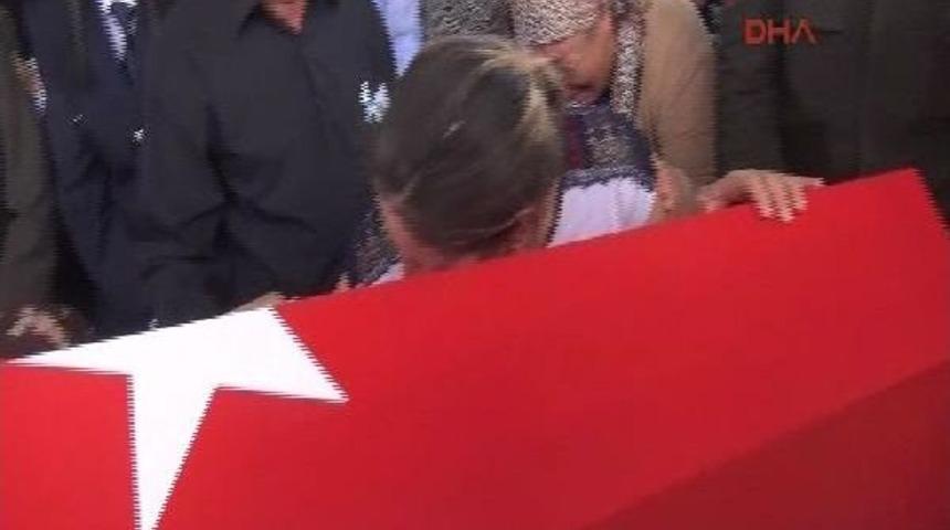 Şehit Astsubay Kenan Ceylan'ı, Zile'de 5 Bin Kişi Uğurladı (2)