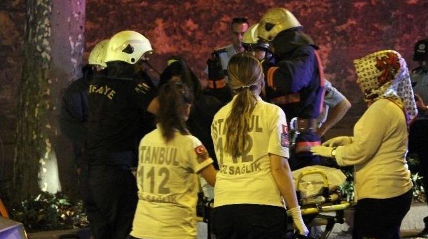 Dolmabah&ccedil;e&rsquo;de Zincirleme Trafik Kazası: 2 &Ouml;l&uuml; 7 Yaralı