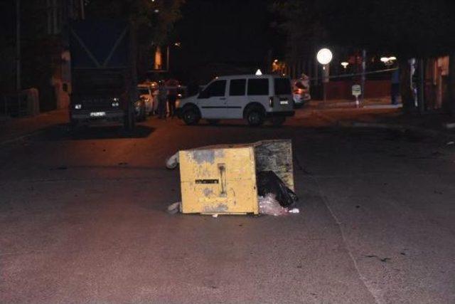 Gaziosmanpaşa da Ses Bombası Patladı 1