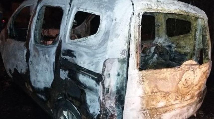 Diyarbakır&rsquo;da Ş&uuml;pheli Ara&ccedil; Yangını