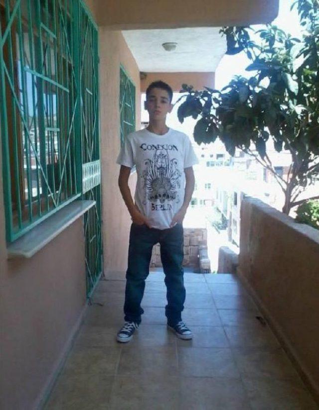 Minib&uuml;s&uuml;n &Ccedil;arptığı Bisikletli &Ccedil;ocuk &Ouml;ld&uuml; 1