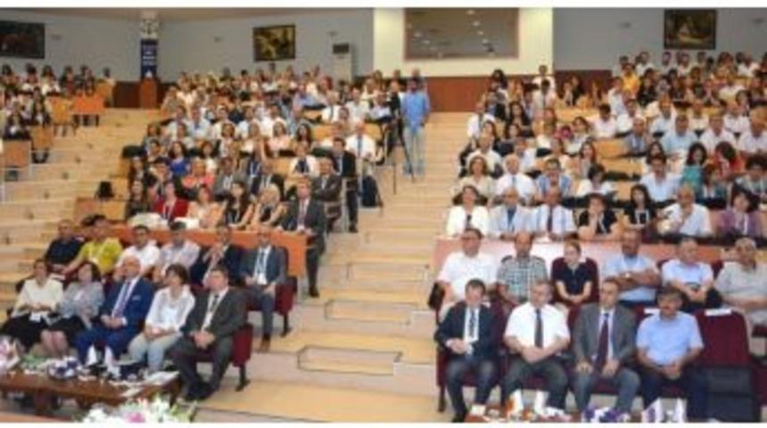 7. Ulusal Bah&ccedil;e Bitkileri Kongresi, &Ccedil;om&uuml; Ev Sahipliğinde Başladı