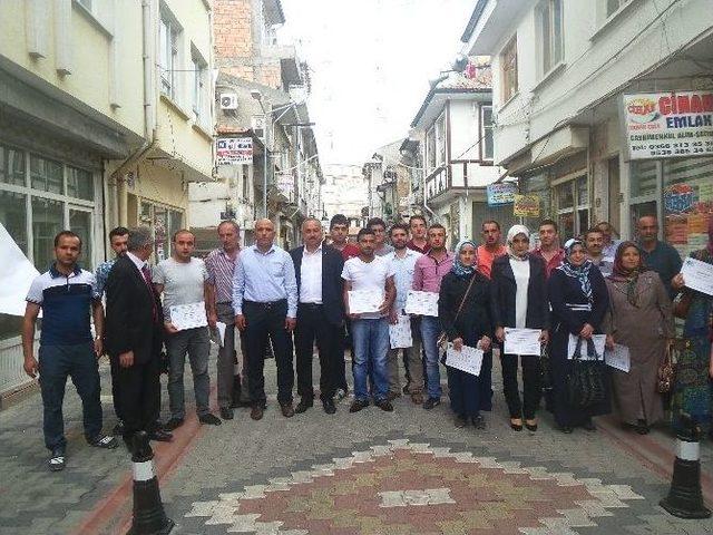 Kosgeb Tosya’da Genç Girişimcilere Belge Verdi 1