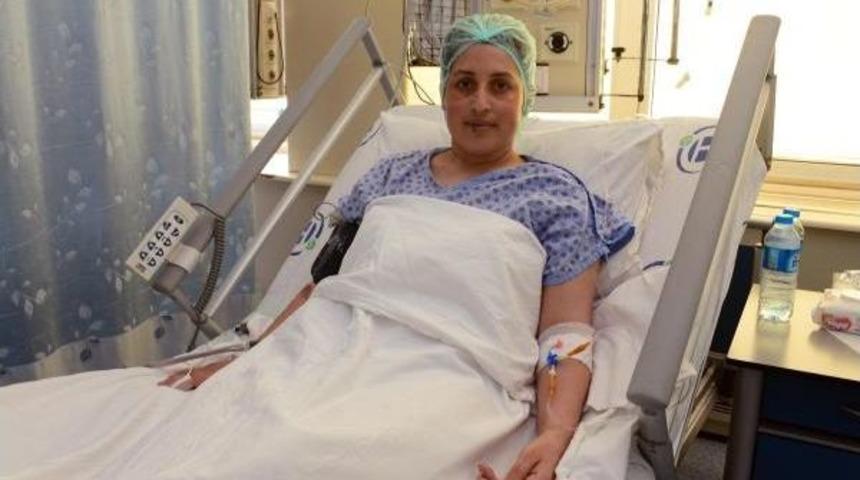 '6 Ay &Ouml;mr&uuml;n Var' Dediler, Ameliyatla Sağlığına Kavuştu