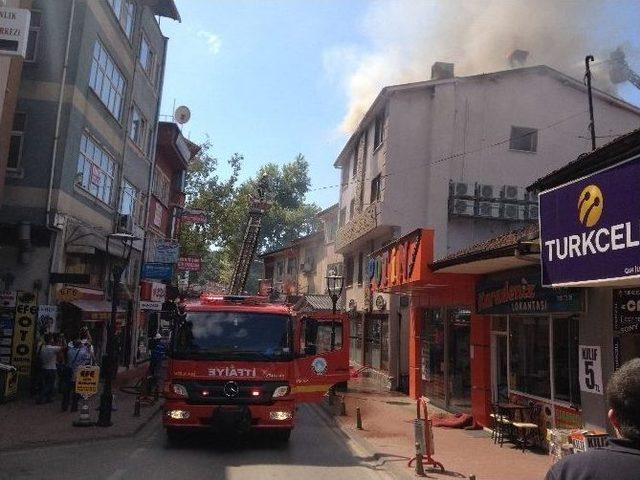 Bartın’da Korkutan Otel Yangını