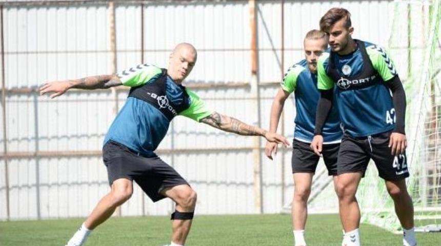 Torku Konyaspor:"galatasaray'ın Mağlubiyeti Bize Avantaj Olabilir"