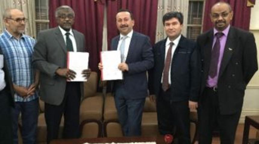 Rekt&ouml;r G&ouml;kbel&rsquo;den Sudan&rsquo;a İşbirliği Ziyareti