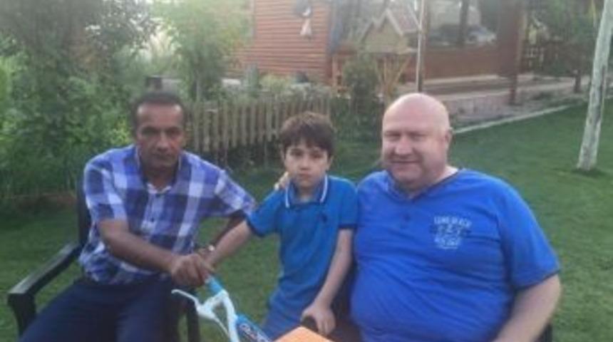 Ak Partili Şener: "milletimizin Hakemliğine Başvuruyoruz"