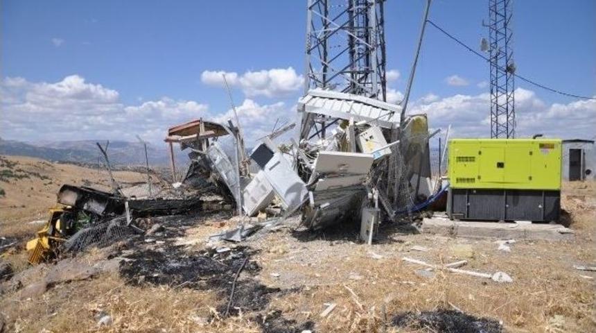 Pkk&rsquo;lılar Tunceli&rsquo;de Cep Telefonu Vericilerini Havaya U&ccedil;urdu