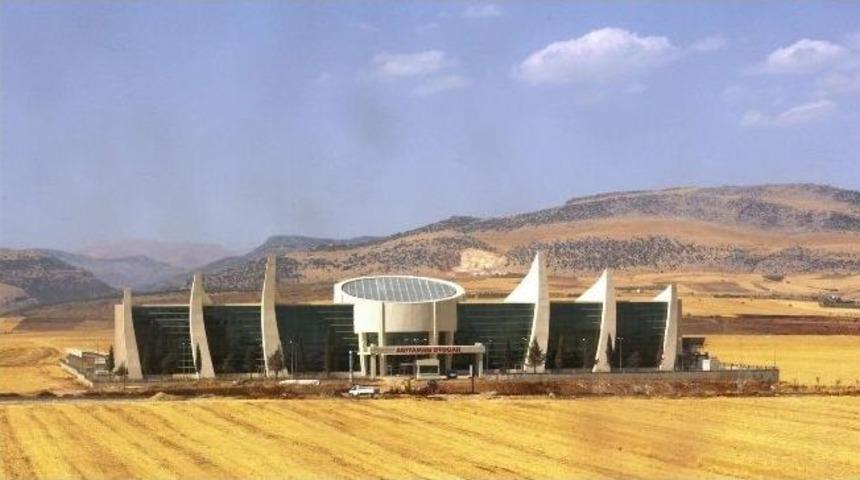 Yeni Otogarın Hizmet Noktaları Kiraya Veriliyor