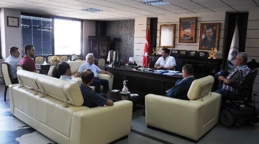 Kent Konseyi Engelliler Meclisi &Uuml;yelerinden Başkan Bakıcı &rsquo;ya Ziyaret